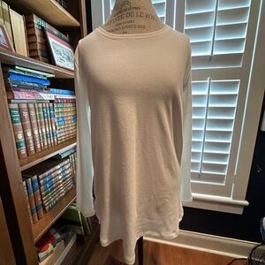 Elegant White Long Sleeve Women's Top